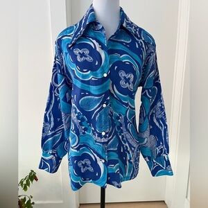 VINTAGE Dagger Collar Button Front Long Sleeve Shirt Made Japan 70's Groovy Chic